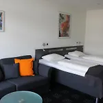 מלון Hedegaarden 3*