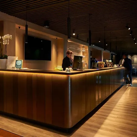 Hotell Hedegaarden 3*